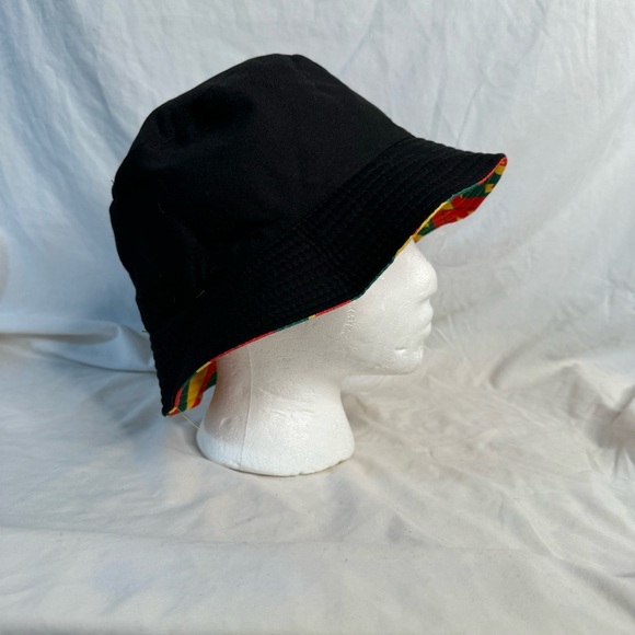 Reversible Bucket Hat - Picture 5 of 6